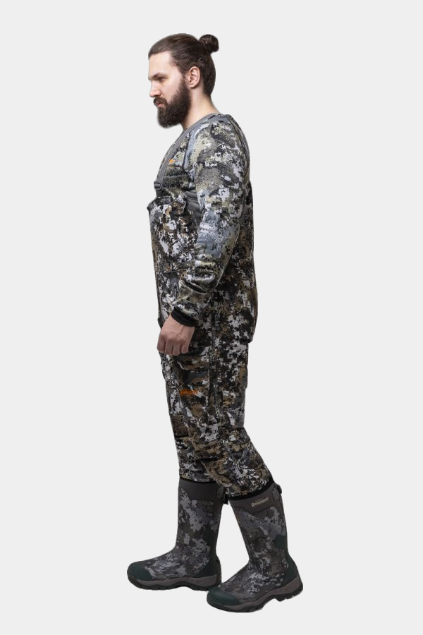 Костюм Necessity